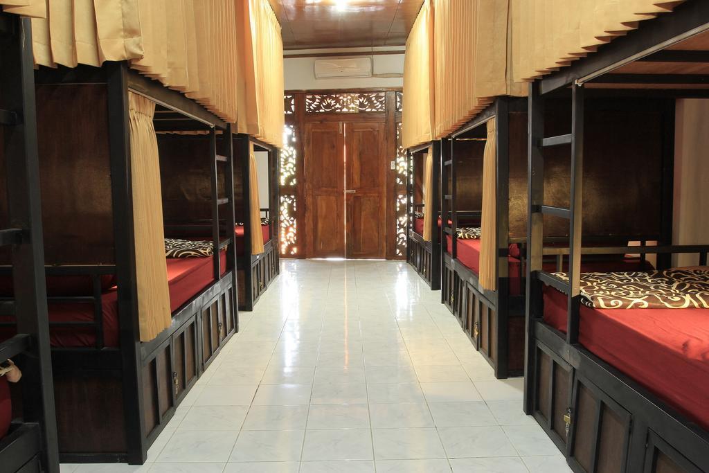 Nuza Hostel Ubud Extérieur photo